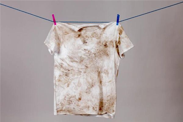 The Meaning And Symbol Of Soiled Clothes In Dreams Online Dream 